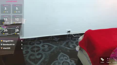 Snapshot of bellastonee1 chatting on 12/23/24, 03:29 bellastonee1 online show from 12/23/24, 03:29