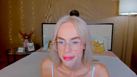 Bella online show from 06/28/26, 12:49