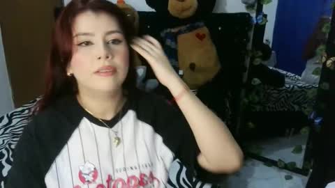 Snapshot of bellatrix_colen chatting on 11/08/25, 10:52 Aleja online show from 11/08/25, 10:52