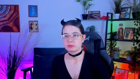 Bella. Ntmu online show from 12/23/24, 06:16