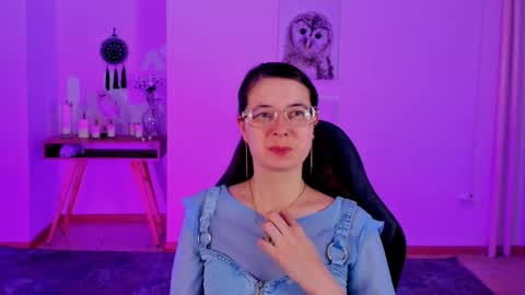 Bella. Ntmu online show from 01/03/25, 11:01