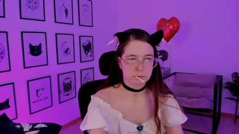 Bella. Ntmu online show from 02/15/25, 11:25