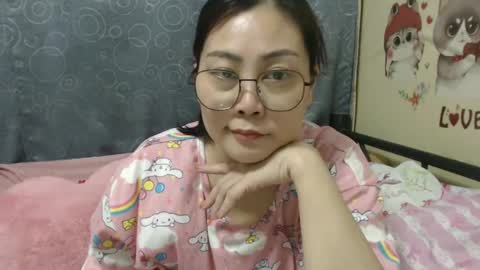 Snapshot of bellbabe chatting on 02/07/25, 06:35 Bella online show from 02/07/25, 06:35