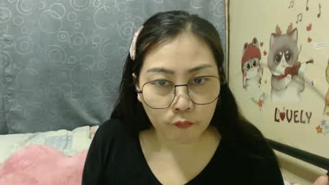 Snapshot of bellbabe chatting on 02/10/25, 02:37 Bella online show from 02/10/25, 02:37