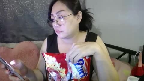 Bella online show from 01/17/26, 06:33