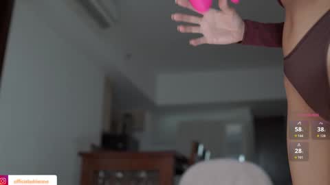 Snapshot of belle_adrienne chatting on 03/01/26, 12:45 Belle Adrienne IG online show from 03/01/26, 12:45