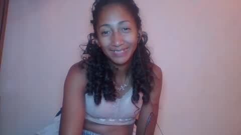 belle_annah online show from 05/11/26, 05:35