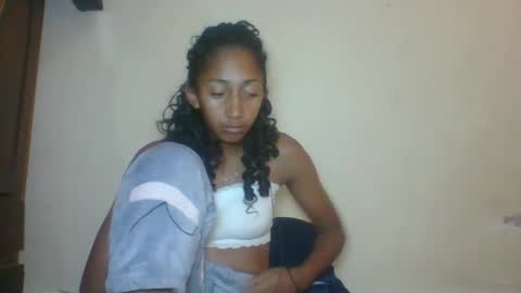 belle_annah online show from 05/12/26, 04:09