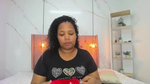 Snapshot of belle_brunette chatting on 03/26/26, 11:38 belle online show from 03/26/26, 11:38