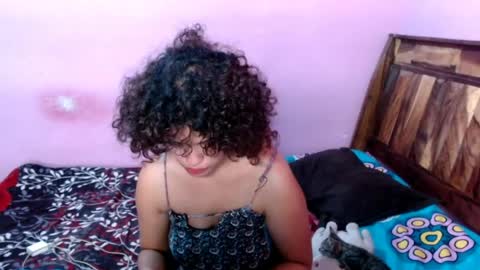 Snapshot of belle_katty000 chatting on 04/28/26, 10:59 SOFIA online show from 04/28/26, 10:59