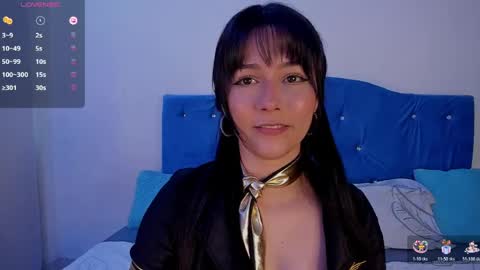 Snapshot of belle_petite_ chatting on 05/13/26, 12:13 Call me Alice online show from 05/13/26, 12:13