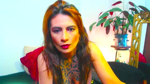 Snapshot of belle_seduction chatting on 01/12/25, 05:22 Loren Morrison online show from 01/12/25, 05:22