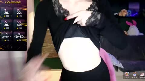 Snapshot of belle_vill chatting on 02/14/26, 01:41 Belle online show from 02/14/26, 01:41