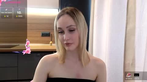 Snapshot of belle_vill chatting on 04/29/26, 11:25 Belle online show from 04/29/26, 11:25