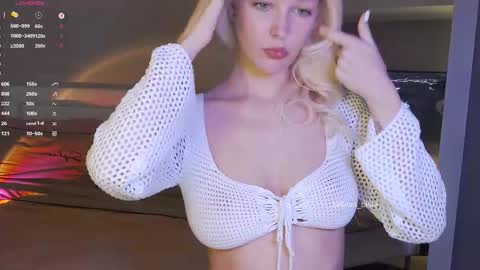 Snapshot of bellean_blare chatting on 09/12/25, 05:13 BELLEAN online show from 09/12/25, 05:13