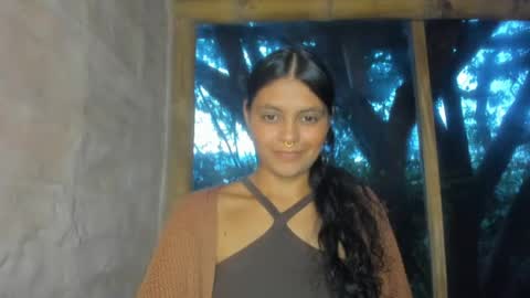 Snapshot of bellezacosmica chatting on 06/17/26, 11:16 bellezacosmica online show from 06/17/26, 11:16