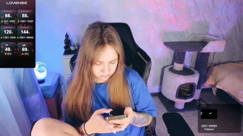 Your Annabelle Wolf  online show from 01/12/25, 01:16