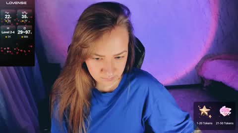 Your Annabelle Wolf  online show from 03/04/25, 11:00