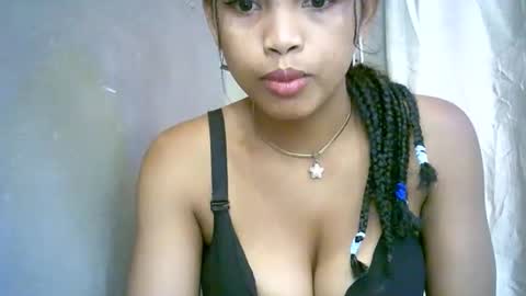 Snapshot of bellibellah chatting on 04/01/26, 08:37 BelliBellah online show from 04/01/26, 08:37