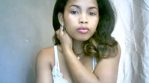 Snapshot of bellibellah chatting on 04/13/26, 11:37 BelliBellah online show from 04/13/26, 11:37