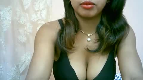 Snapshot of bellibellah chatting on 05/22/26, 06:53 BelliBellah online show from 05/22/26, 06:53