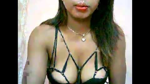 Snapshot of bellibellah chatting on 05/28/26, 06:00 BelliBellah online show from 05/28/26, 06:00