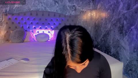 Snapshot of bellinda_21 chatting on 09/28/25, 06:57 Belinda online show from 09/28/25, 06:57