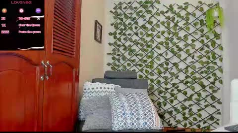 Snapshot of bellmontneon chatting on 11/27/25, 11:01 Neon online show from 11/27/25, 11:01