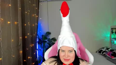 Snapshot of bellybooxo chatting on 10/30/25, 03:02 LinaBoo online show from 10/30/25, 03:02