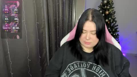 Snapshot of bellybooxo chatting on 01/06/26, 04:49 LinaBoo online show from 01/06/26, 04:49