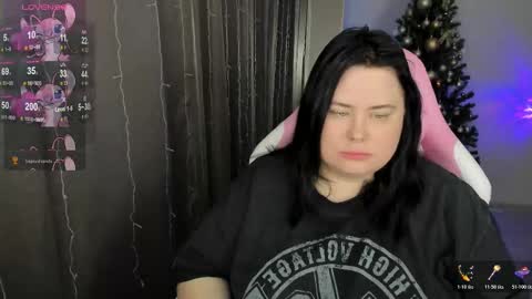 Snapshot of bellybooxo chatting on 01/11/26, 04:39 LinaBoo online show from 01/11/26, 04:39