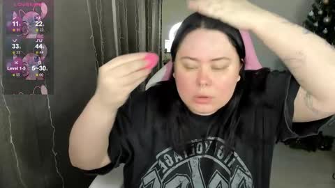 Snapshot of bellybooxo chatting on 01/18/26, 05:00 LinaBoo online show from 01/18/26, 05:00