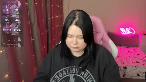 Snapshot of bellybooxo chatting on 02/03/26, 06:22 LinaBoo online show from 02/03/26, 06:22