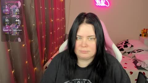 Snapshot of bellybooxo chatting on 02/25/26, 05:28 LinaBoo online show from 02/25/26, 05:28