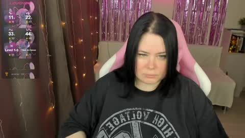 Snapshot of bellybooxo chatting on 05/02/26, 11:48 LinaBoo online show from 05/02/26, 11:48