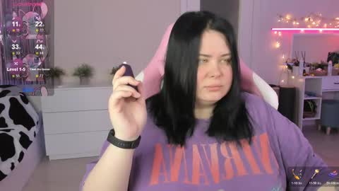 Snapshot of bellybooxo chatting on 05/18/26, 08:31 LinaBoo online show from 05/18/26, 08:31