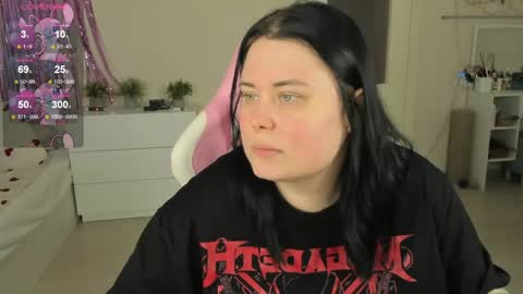 Snapshot of bellybooxo chatting on 06/01/26, 01:57 LinaBoo online show from 06/01/26, 01:57