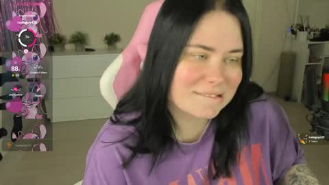 Snapshot of bellybooxo chatting on 06/04/26, 11:16 LinaBoo online show from 06/04/26, 11:16