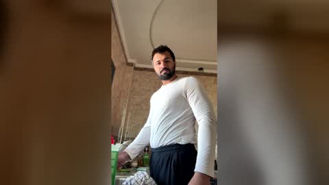 Snapshot of belrevee chatting on 03/12/26, 09:26 Baba muscle gay uncut bigass anal man men straight Bi online show from 03/12/26, 09:26