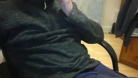 Snapshot of bemichel chatting on 12/22/25, 05:10 jaimetout online show from 12/22/25, 05:10