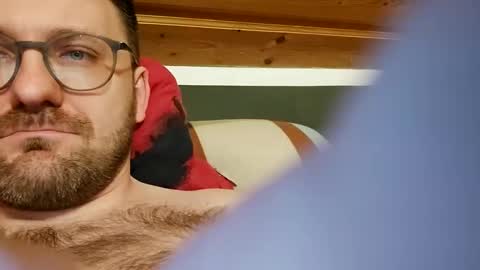 ben00189 online show from 01/27/25, 04:33