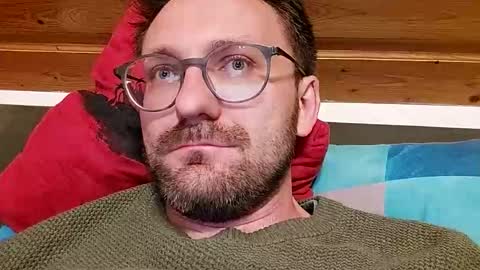 ben00189 online show from 10/03/25, 09:45