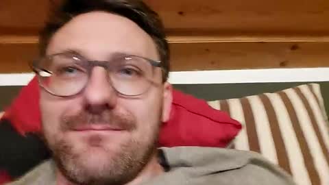 ben00189 online show from 11/03/25, 05:36