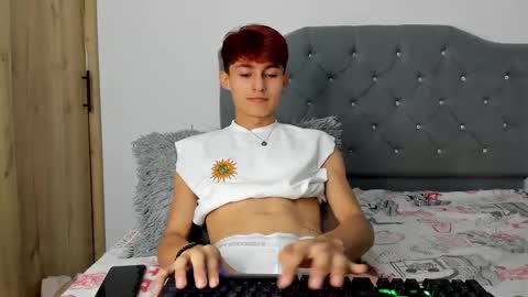 Snapshot of benavides_anthony chatting on 02/25/25, 11:44 Anthony online show from 02/25/25, 11:44