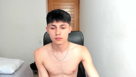 Snapshot of benavides_anthony chatting on 09/17/25, 07:48 Anthony online show from 09/17/25, 07:48