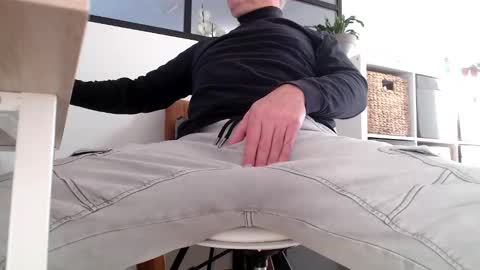 bencobra online show from 12/04/24, 08:45