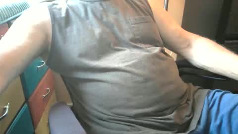 Snapshot of bendrinkin chatting on 06/10/26, 11:57 bendrinkin online show from 06/10/26, 11:57