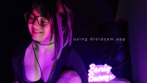 Snapshot of bendybunnyx chatting on 04/16/26, 02:45 BendyBunnyx online show from 04/16/26, 02:45