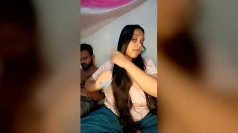 Snapshot of bengali_couple50 chatting on 06/05/26, 06:20 bengali_couple50 online show from 06/05/26, 06:20