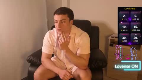 Snapshot of benicio03 chatting on 07/22/26, 12:13 benicio03 online show from 07/22/26, 12:13